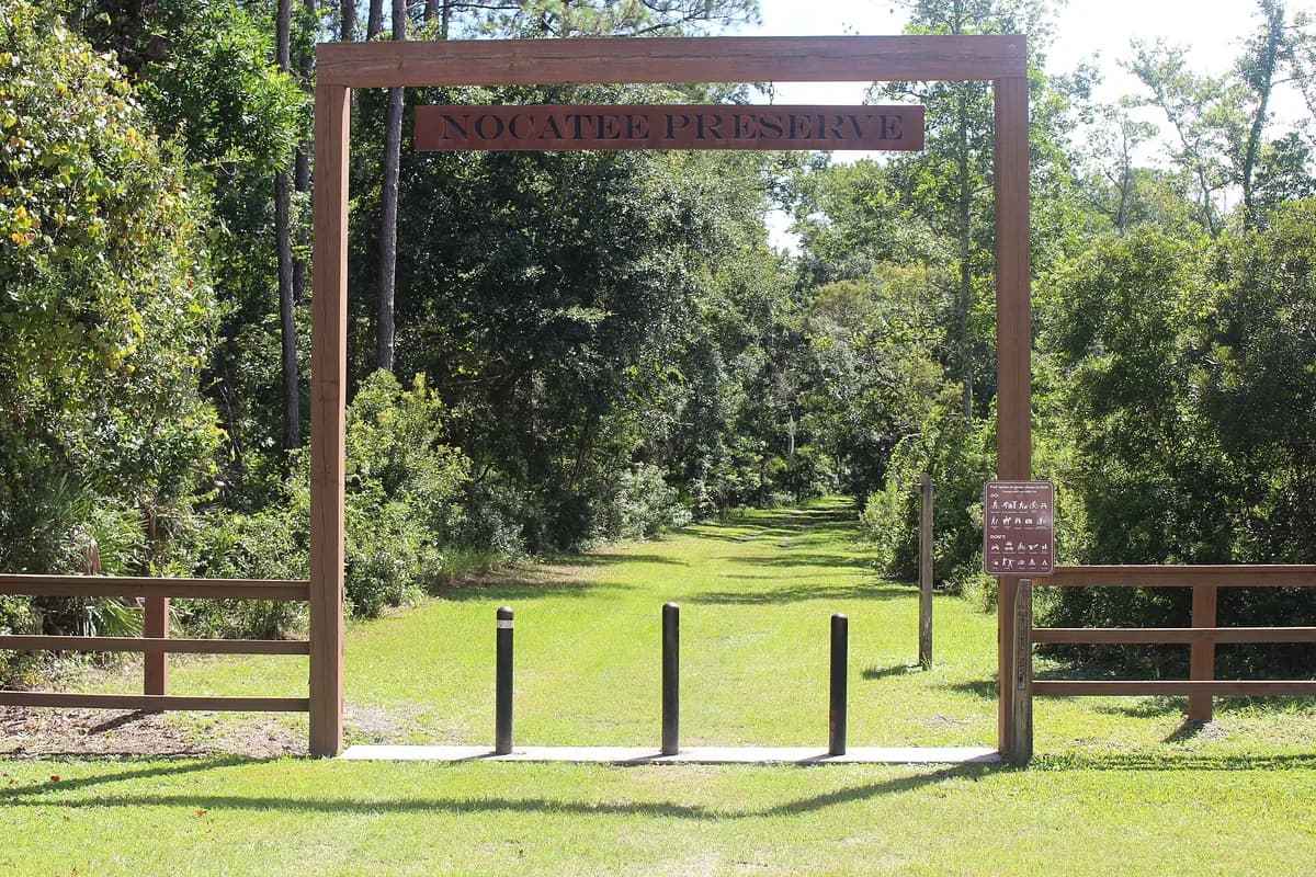 The wooden entrance gate to the Nocatee Preserve